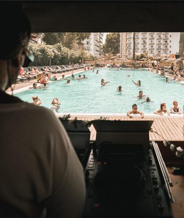 DJ Vibes Caramelo Palma Beach (+18) DJ Vibes Caramelo Palma Beach (+18)